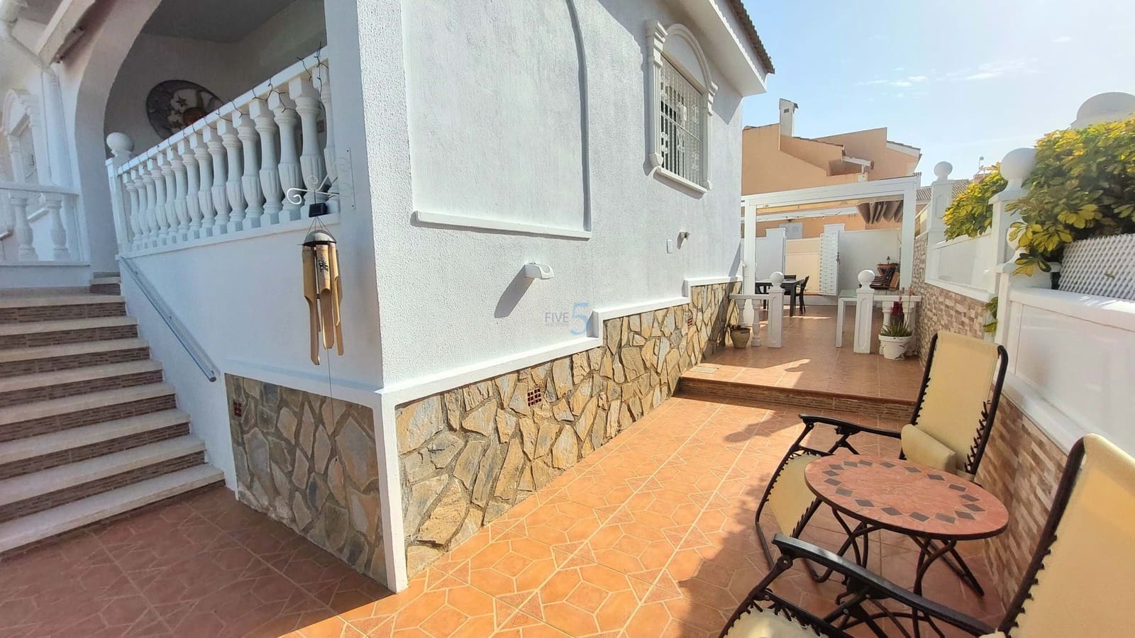 2 bedroom Semi-detached Villa for sale in Ciudad Quesada with pool garage - € 229,900 (Ref: 9761434)