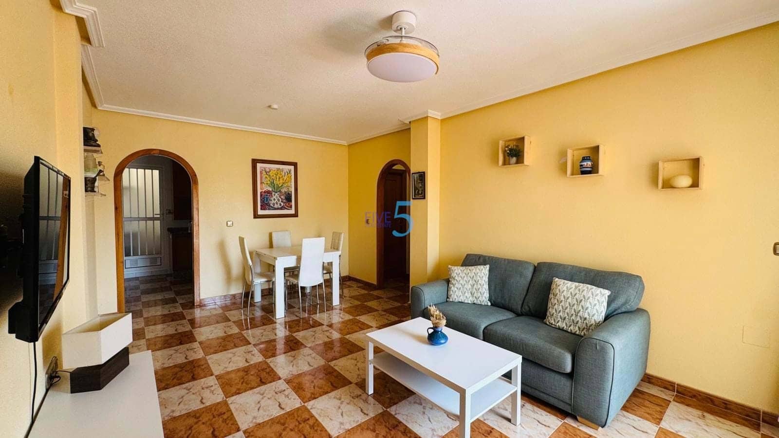 2 soverom Leilighet til salgs i Orihuela Costa med svømmebasseng garasje - € 149 900 (Ref: 9761435)