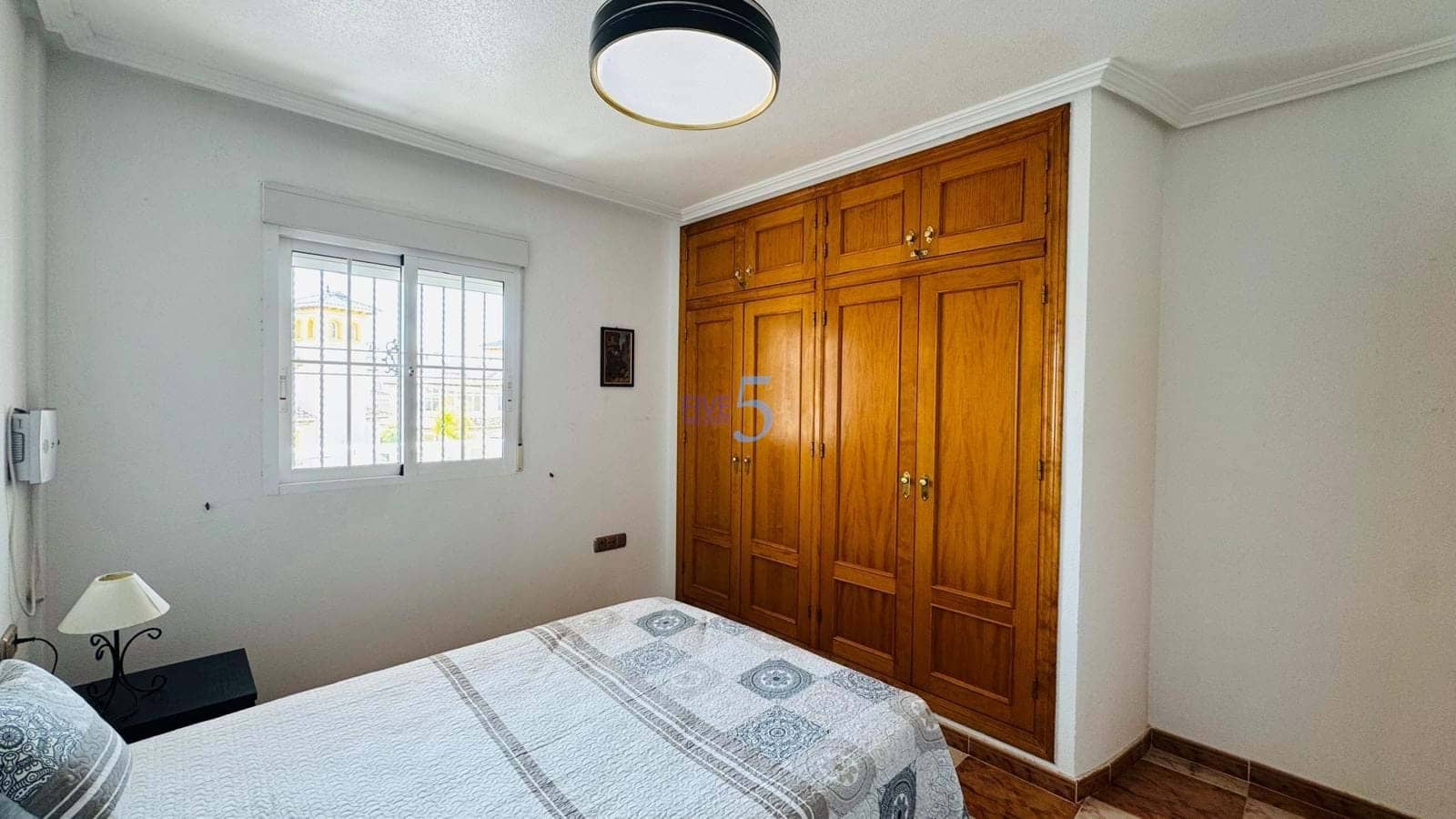 2 soverom Leilighet til salgs i Orihuela Costa med svømmebasseng garasje - € 149 900 (Ref: 9761435)