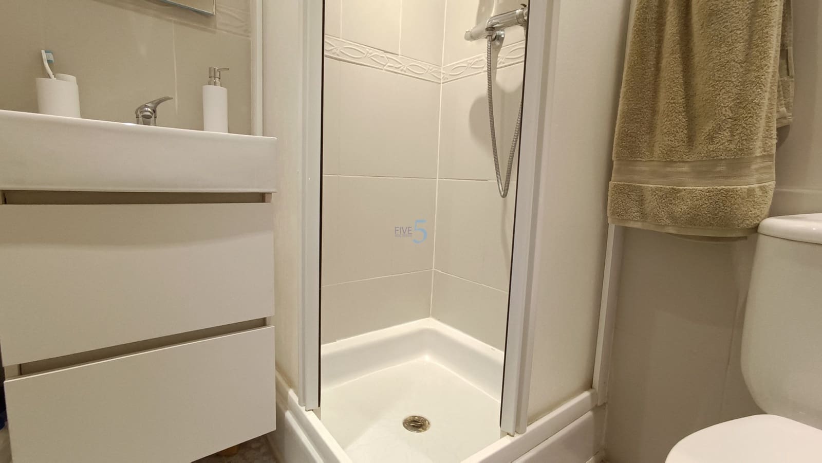 3 soveværelse Semi-Rækkehus til salg i Torrevieja - € 144.995 (Ref: 9762405)