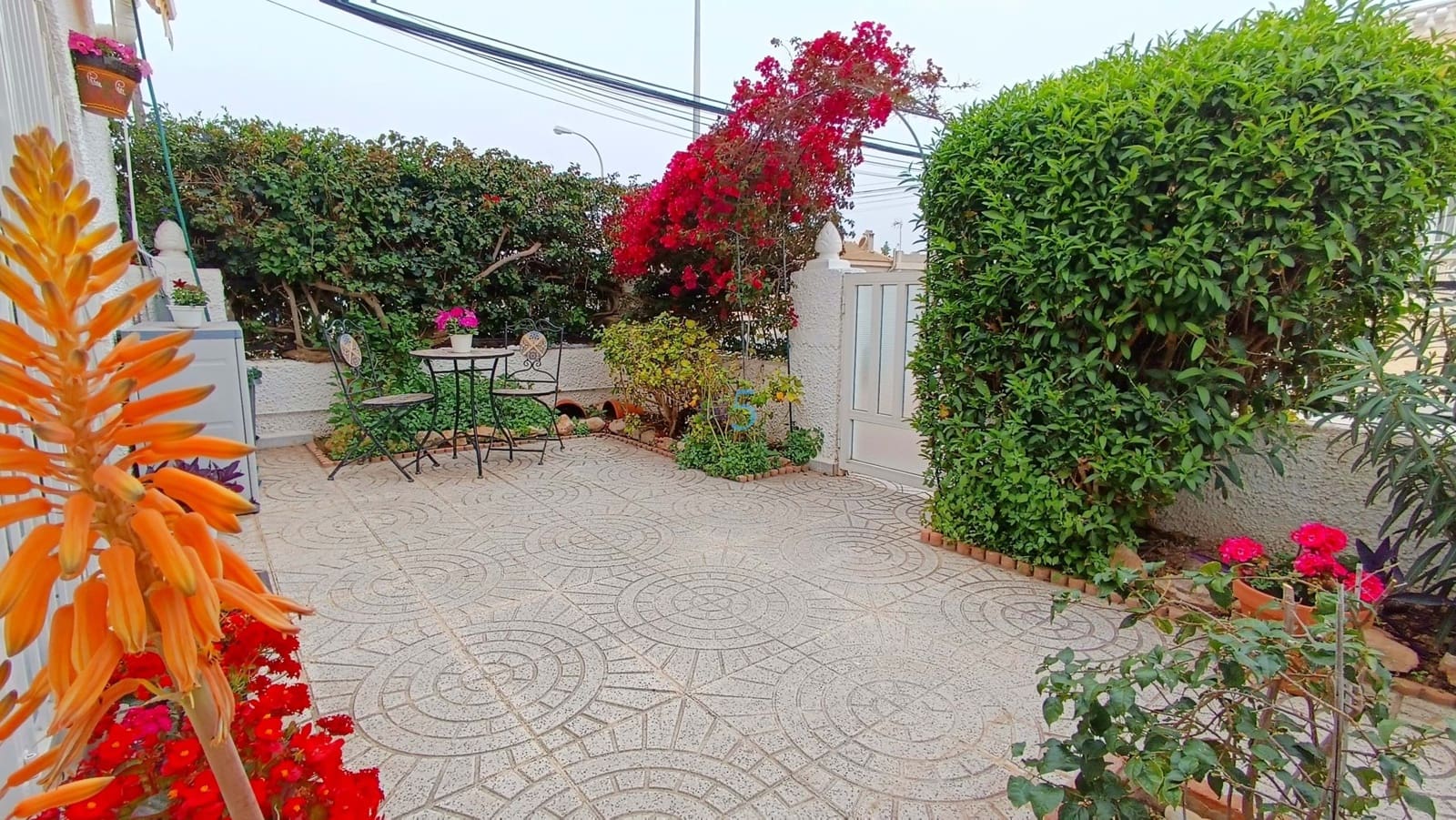 3 soveværelse Semi-Rækkehus til salg i Torrevieja - € 144.995 (Ref: 9762405)