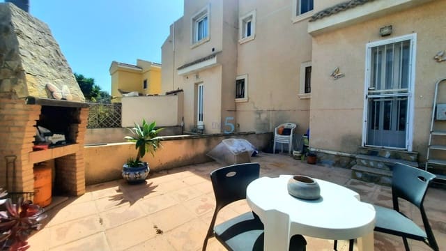 2 sypialnia Dom na sprzedaż w Playa Flamenca, Orihuela z basenem garażem - 250 000 € (Ref: 9762407)