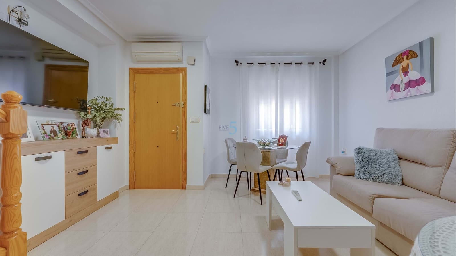 2 sypialnia Dom na sprzedaż w Playa Flamenca z basenem garażem - 230 000 € (Ref: 9762407)