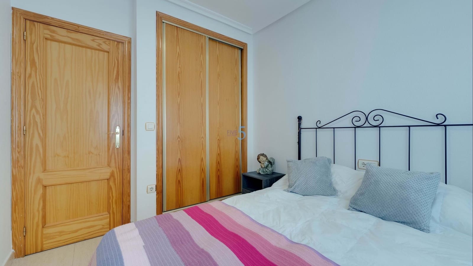 2 sypialnia Dom na sprzedaż w Playa Flamenca z basenem garażem - 230 000 € (Ref: 9762407)
