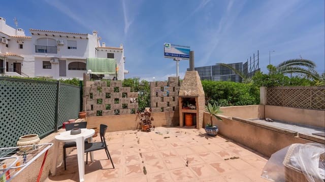 2 soverom Hus til salgs i Playa Flamenca, Orihuela med svømmebasseng garasje - € 230 000 (Ref: 9762407)