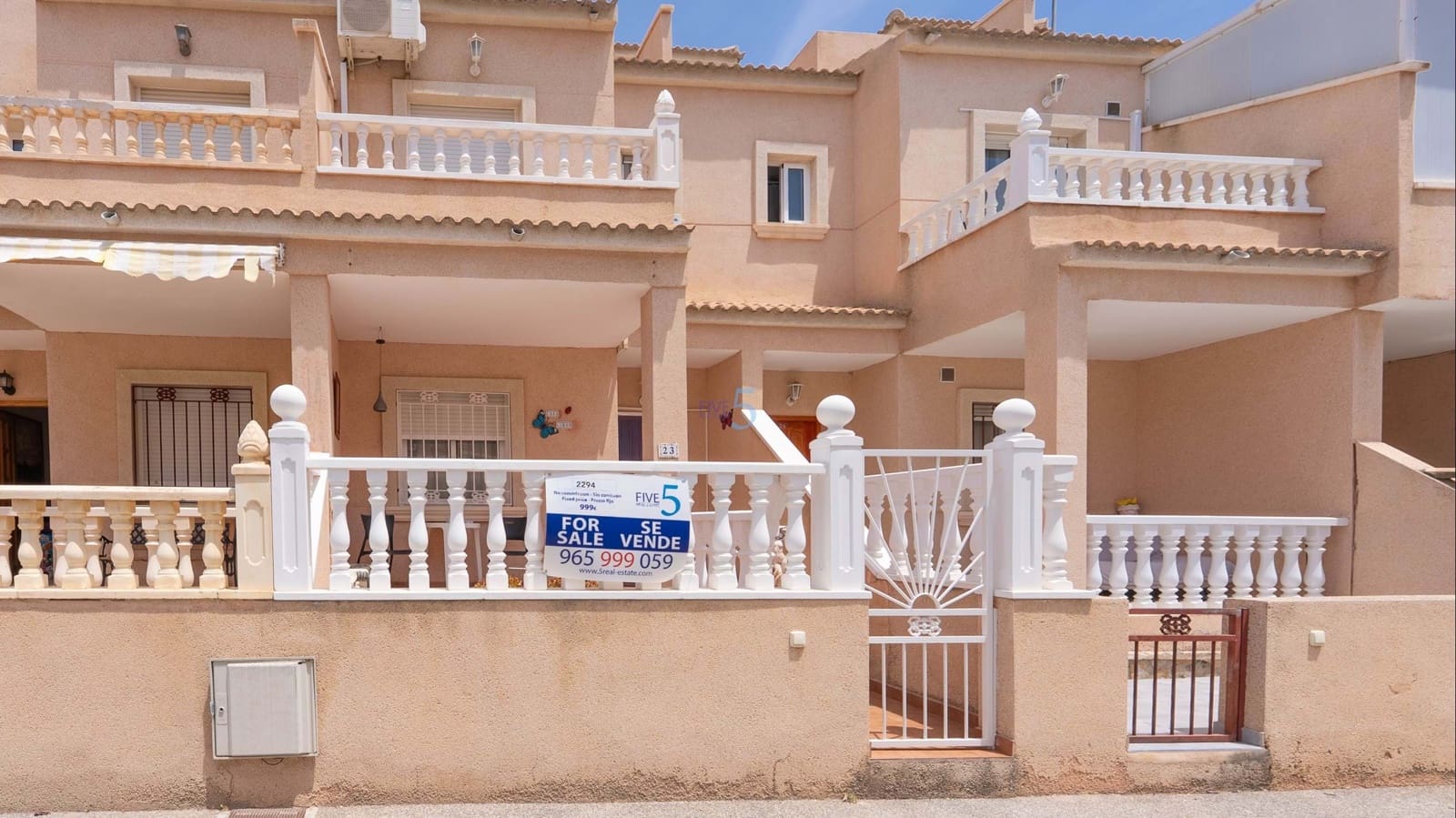 2 sypialnia Dom na sprzedaż w Playa Flamenca z basenem garażem - 230 000 € (Ref: 9762407)