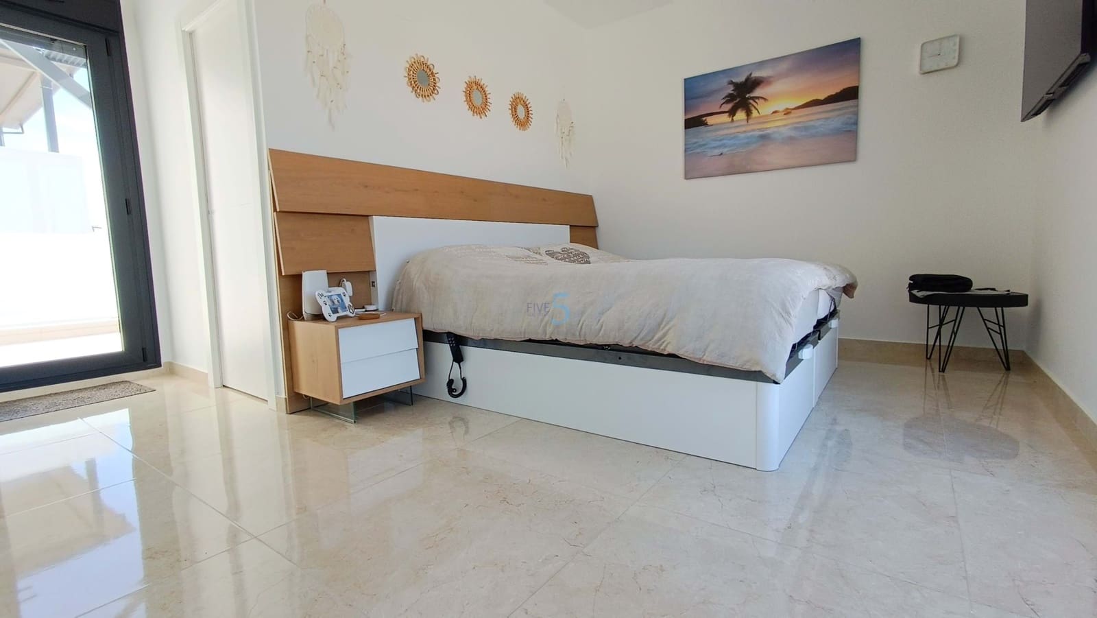 3 soverom Villa til salgs i Algorfa med svømmebasseng garasje - € 729 000 (Ref: 9770021)