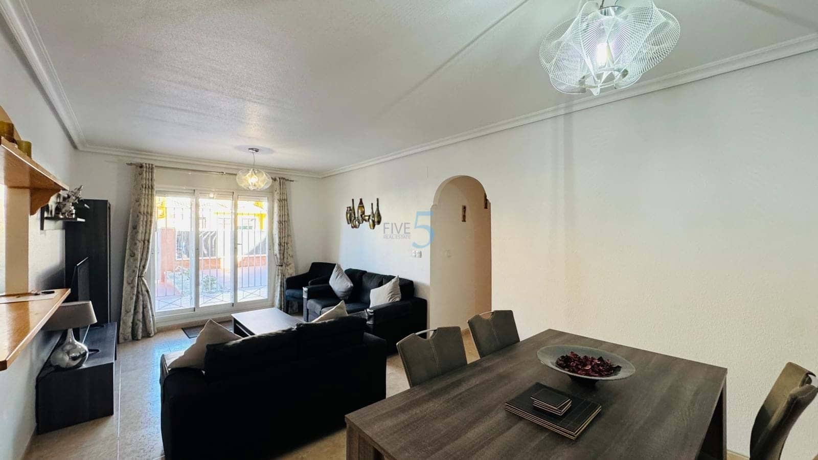 3 bedroom Apartment for sale in Playa Flamenca with pool garage - € 280,000 (Ref: 9770147)