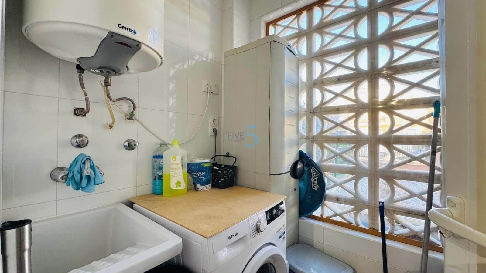 3 bedroom Apartment for sale in Playa Flamenca with pool garage - € 280,000 (Ref: 9770147)