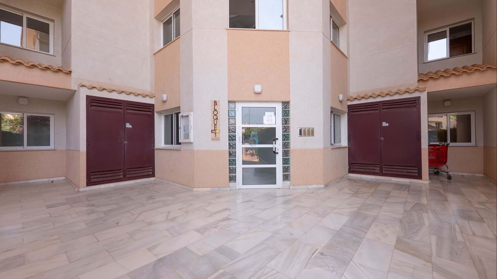 3 sovrum Lägenhet till salu i Playa Flamenca med pool garage - 280 000 € (Ref: 9770147)