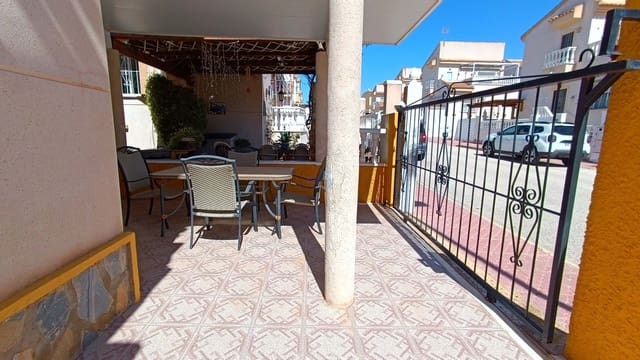 3 soverom Villa til salgs i Ciudad Quesada, Rojales med svømmebasseng - € 199 995 (Ref: 9779103)