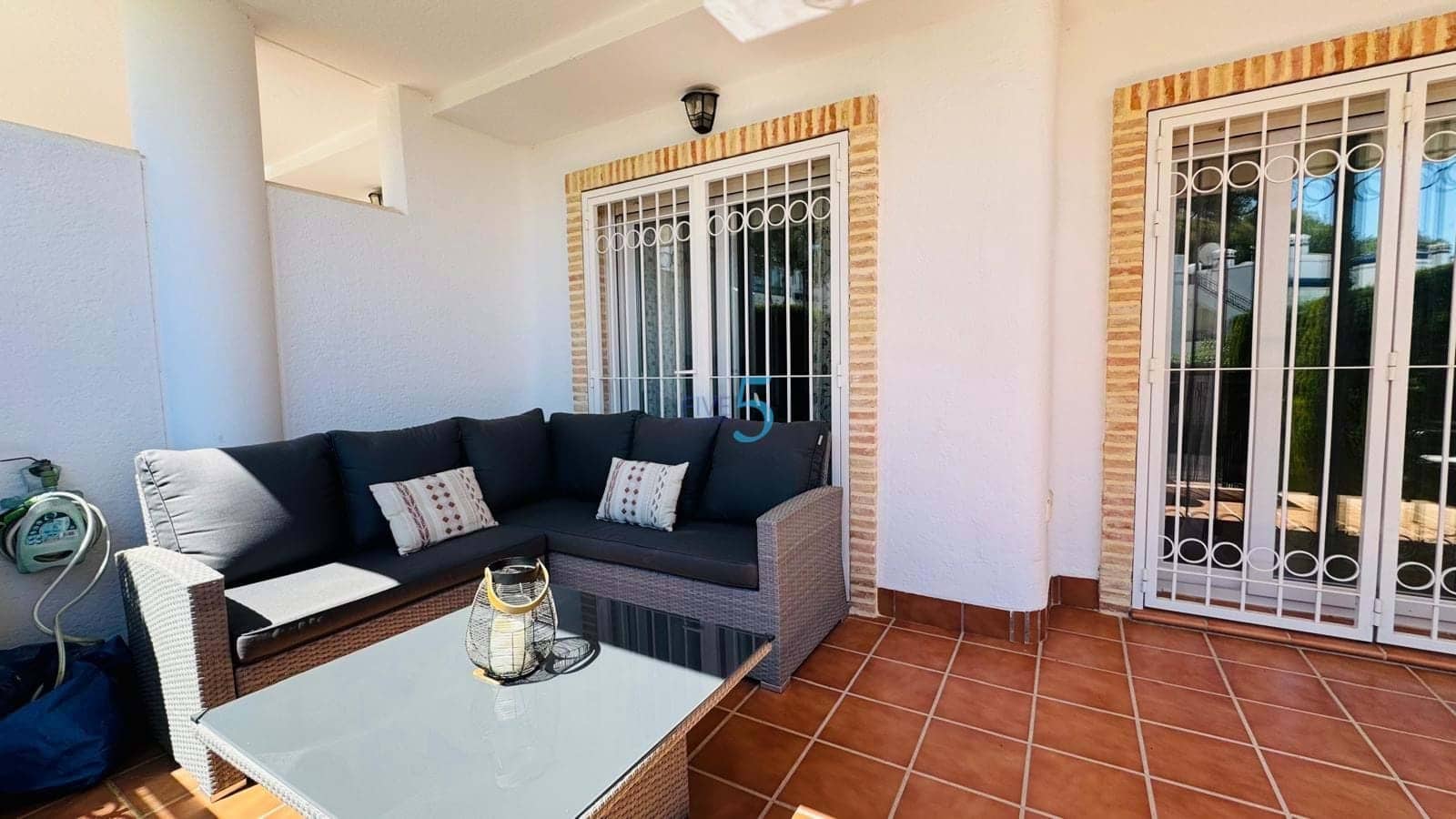 2 Zimmer Apartment zu verkaufen in Villamartin mit Pool Garage - 229.000 € (Ref: 9779104)