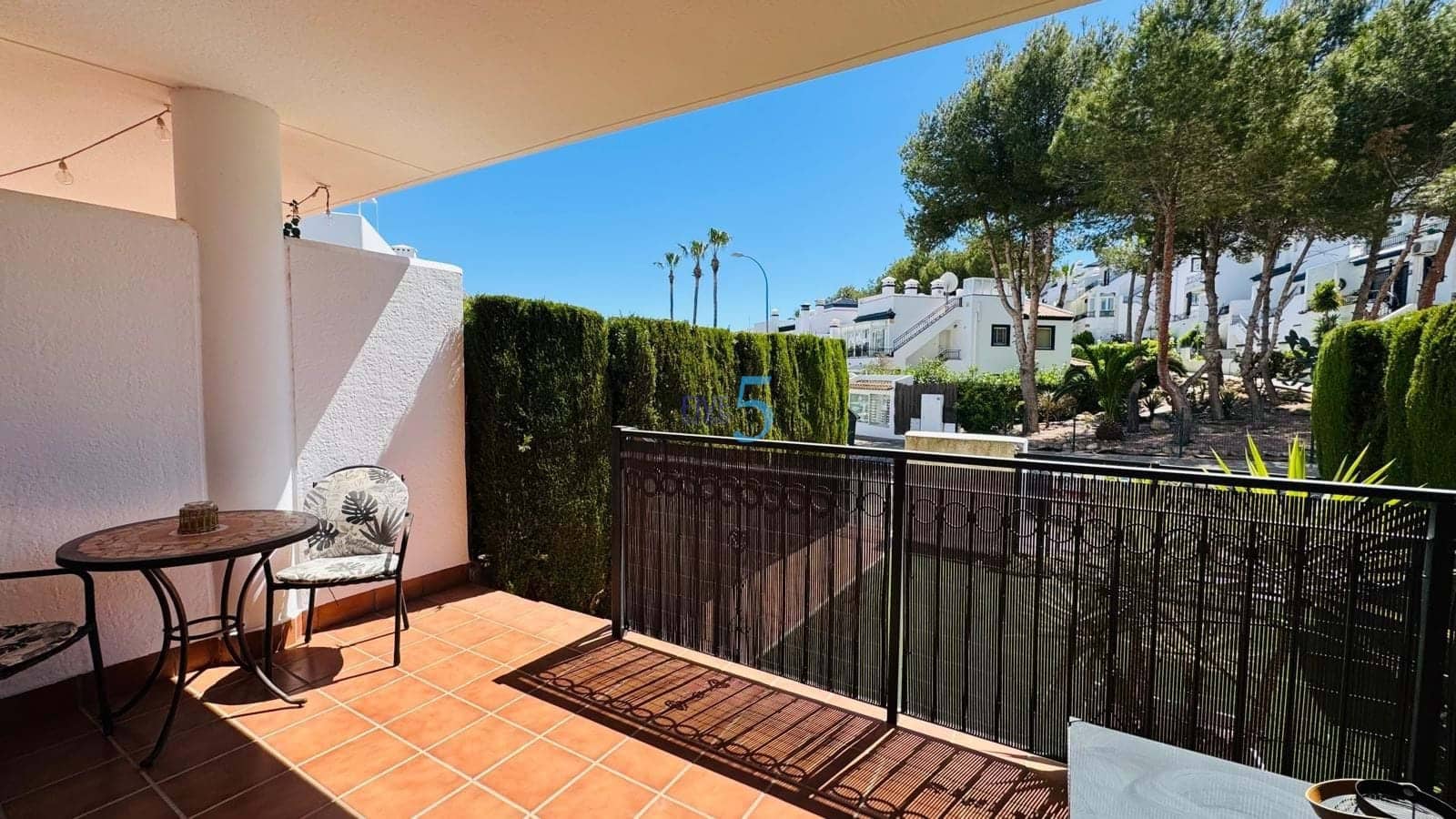 2 Zimmer Apartment zu verkaufen in Villamartin mit Pool Garage - 229.000 € (Ref: 9779104)