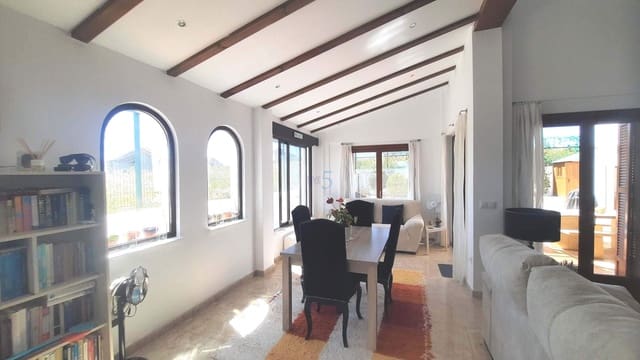 3 makuuhuone Huvila myytävänä paikassa El Valle Golf Resort, Murcia kaupunki mukana uima-altaan 
autotalli - 549 999 € (Ref: 9779173)