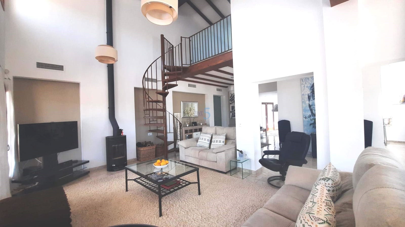 3 makuuhuone Huvila myytävänä paikassa El Valle Golf Resort mukana uima-altaan 
autotalli - 549 999 € (Ref: 9779173)