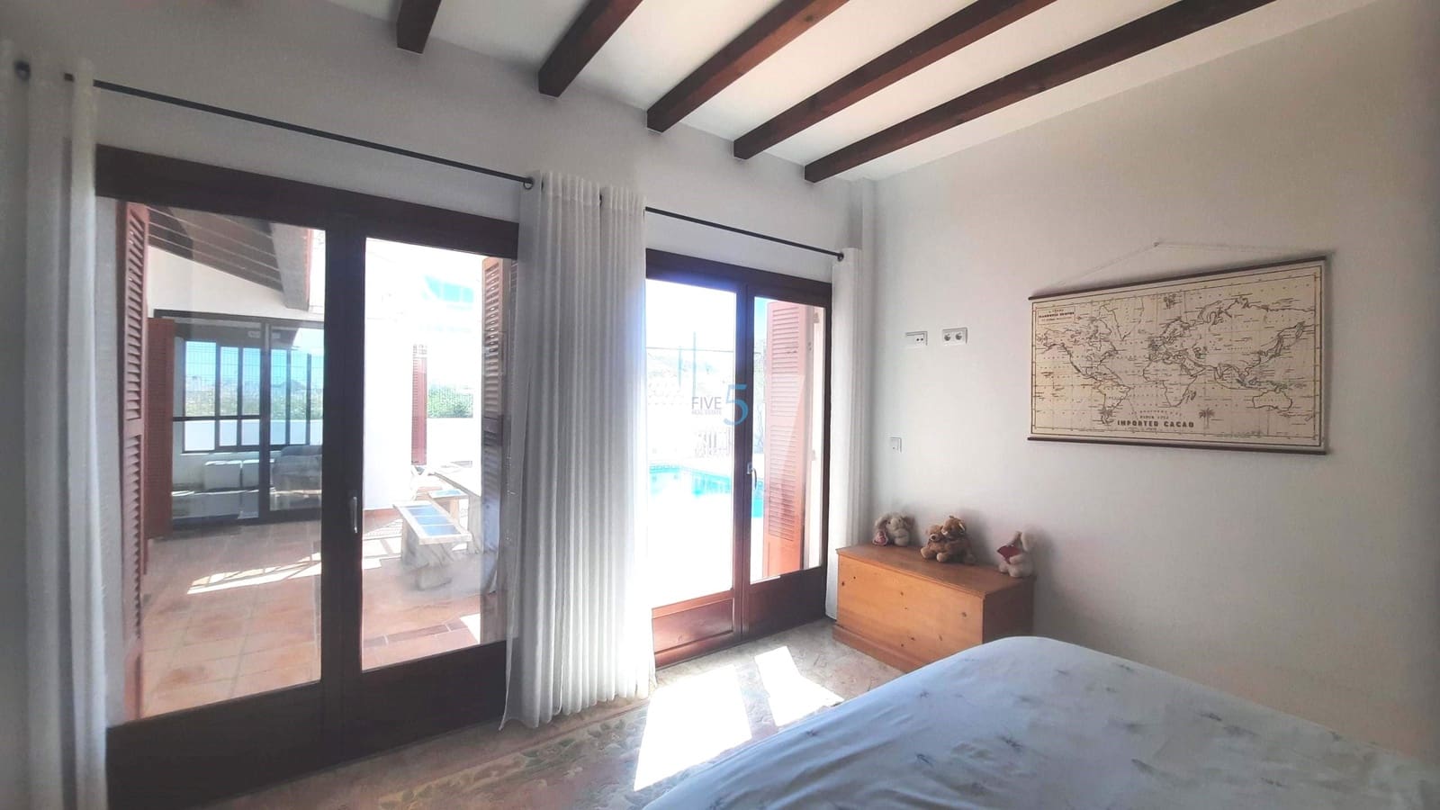 3 makuuhuone Huvila myytävänä paikassa El Valle Golf Resort mukana uima-altaan 
autotalli - 549 999 € (Ref: 9779173)