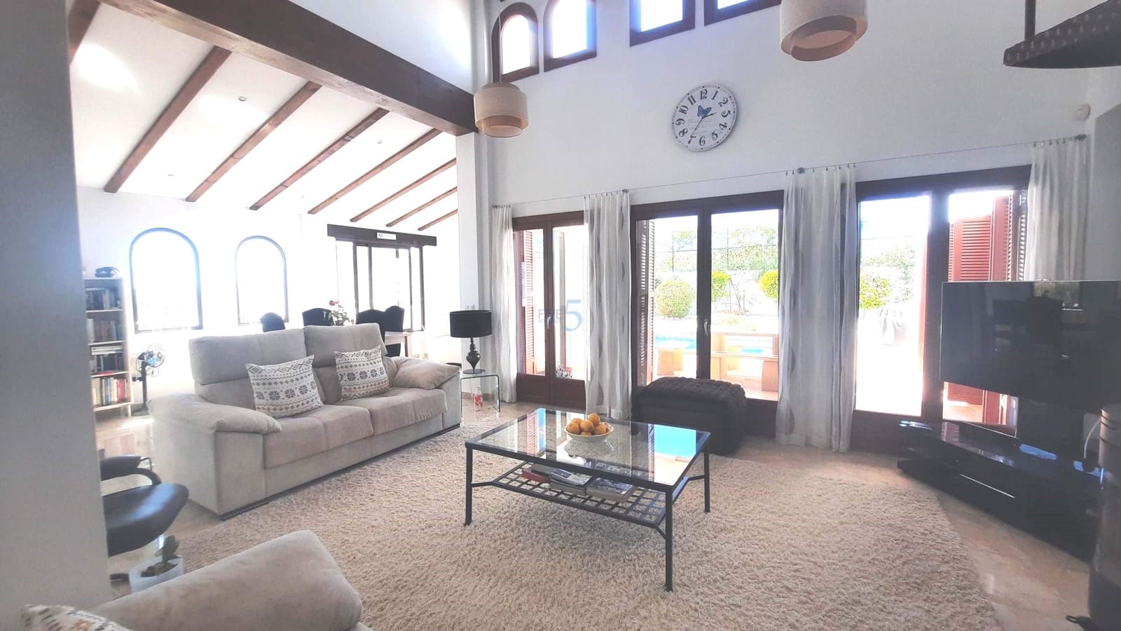 3 makuuhuone Huvila myytävänä paikassa El Valle Golf Resort mukana uima-altaan 
autotalli - 549 999 € (Ref: 9779173)