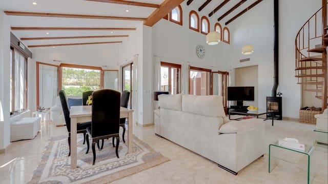 3 slaapkamer Villa te koop in El Valle Golf Resort, Murcia stad met zwembad garage - € 549.999 (Ref: 9779173)