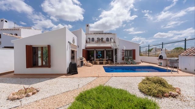 3 slaapkamer Villa te koop in El Valle Golf Resort, Murcia stad met zwembad garage - € 549.999 (Ref: 9779173)