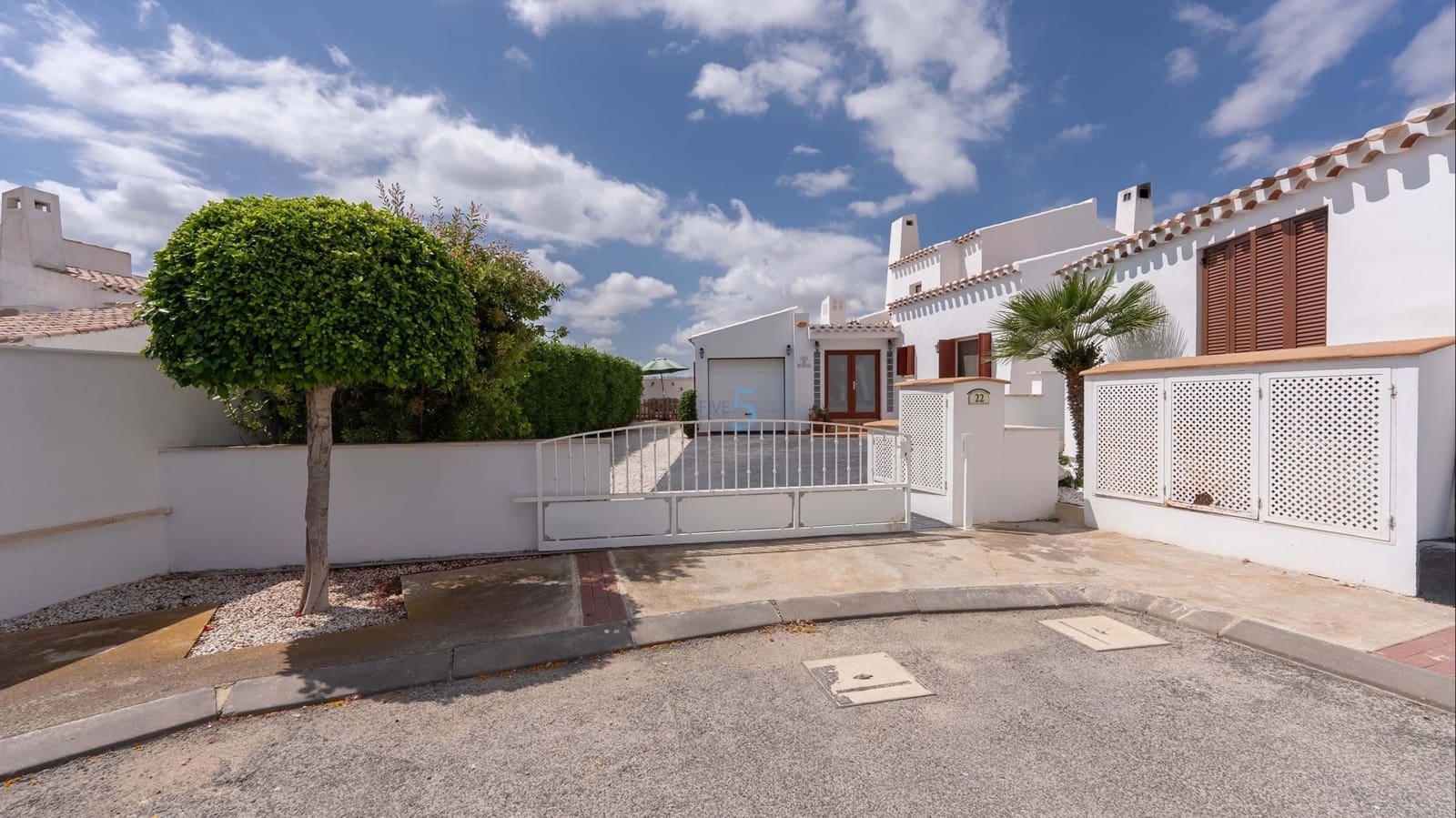 3 bedroom Villa for sale in El Valle Golf Resort with pool garage - € 549,999 (Ref: 9779173)