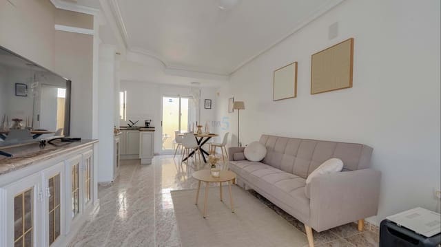 2 makuuhuone Omakotitalo myytävänä paikassa Villamartin, Orihuela mukana uima-altaan 
autotalli - 195 000 € (Ref: 9780010)