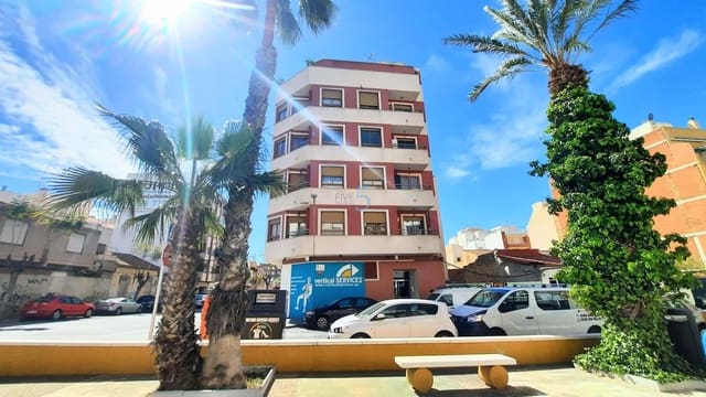 3 chambre Appartement à vendre à Torrevieja - 150 000 € (Ref: 9782368)