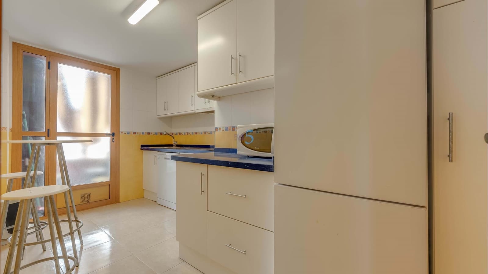 3 bedroom Apartment for sale in Torrevieja - € 150,000 (Ref: 9782368)