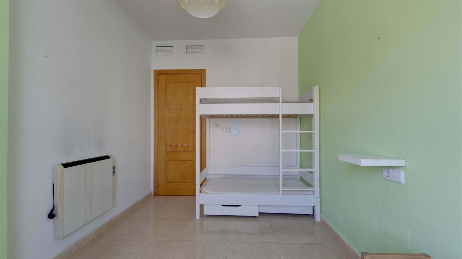 3 bedroom Apartment for sale in Torrevieja - € 150,000 (Ref: 9782368)