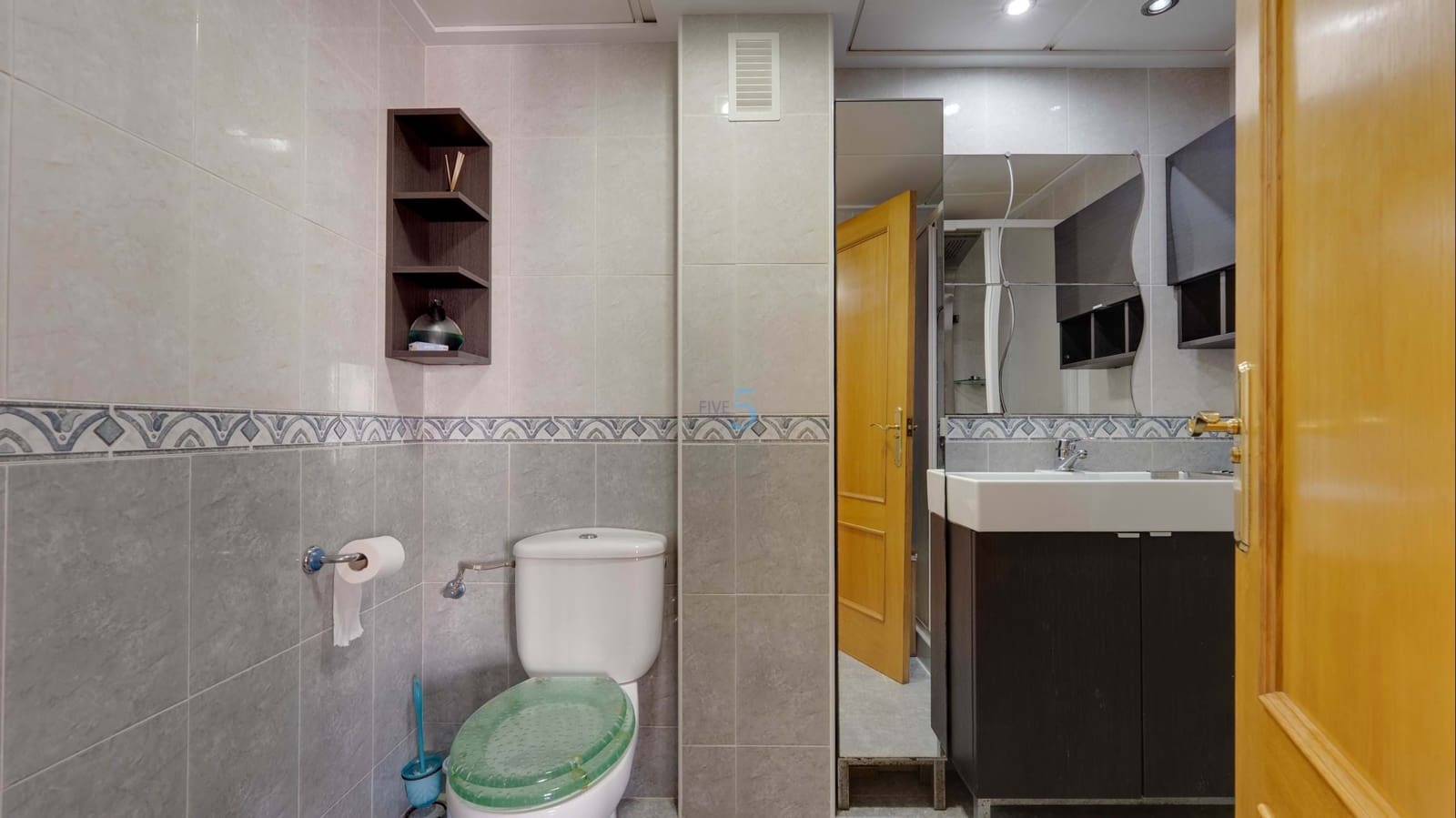 3 bedroom Apartment for sale in Torrevieja - € 150,000 (Ref: 9782368)