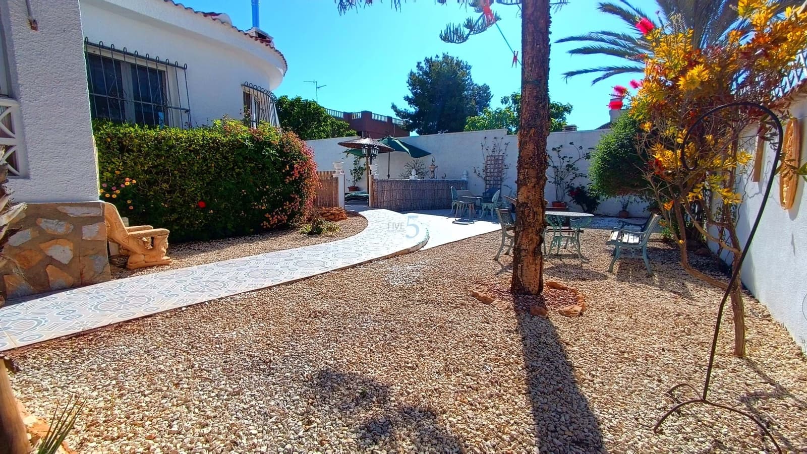 3 chambre Villa/Maison à vendre à Ciudad Quesada avec piscine - 435 000 € (Ref: 9784977)