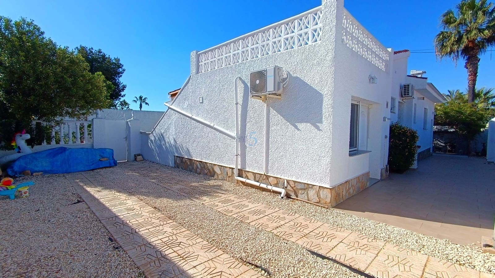 3 chambre Villa/Maison à vendre à Ciudad Quesada avec piscine - 435 000 € (Ref: 9784977)