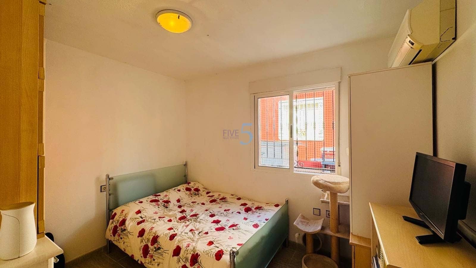 3 soverom Bungalow til salgs i Los Montesinos med svømmebasseng - € 210 000 (Ref: 9784978)