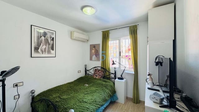 3 soverom Bungalow til salgs i Los Montesinos med svømmebasseng - € 210 000 (Ref: 9784978)