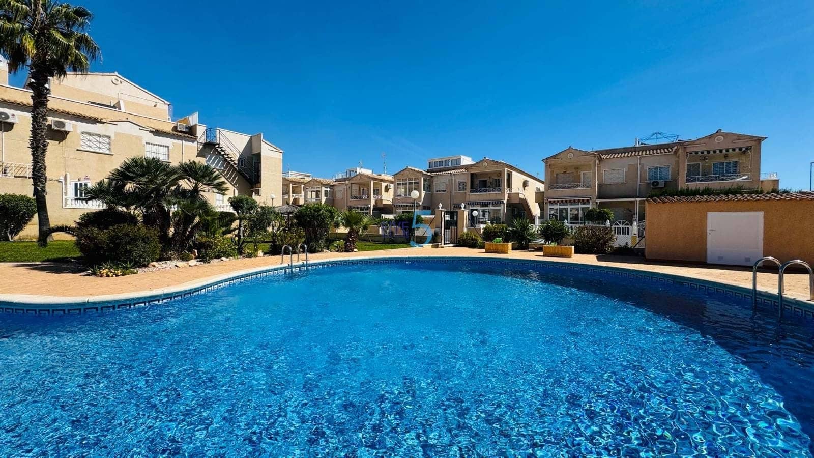 2 bedroom Apartment for sale in Playa Flamenca with pool - € 155,000 (Ref: 9788012)