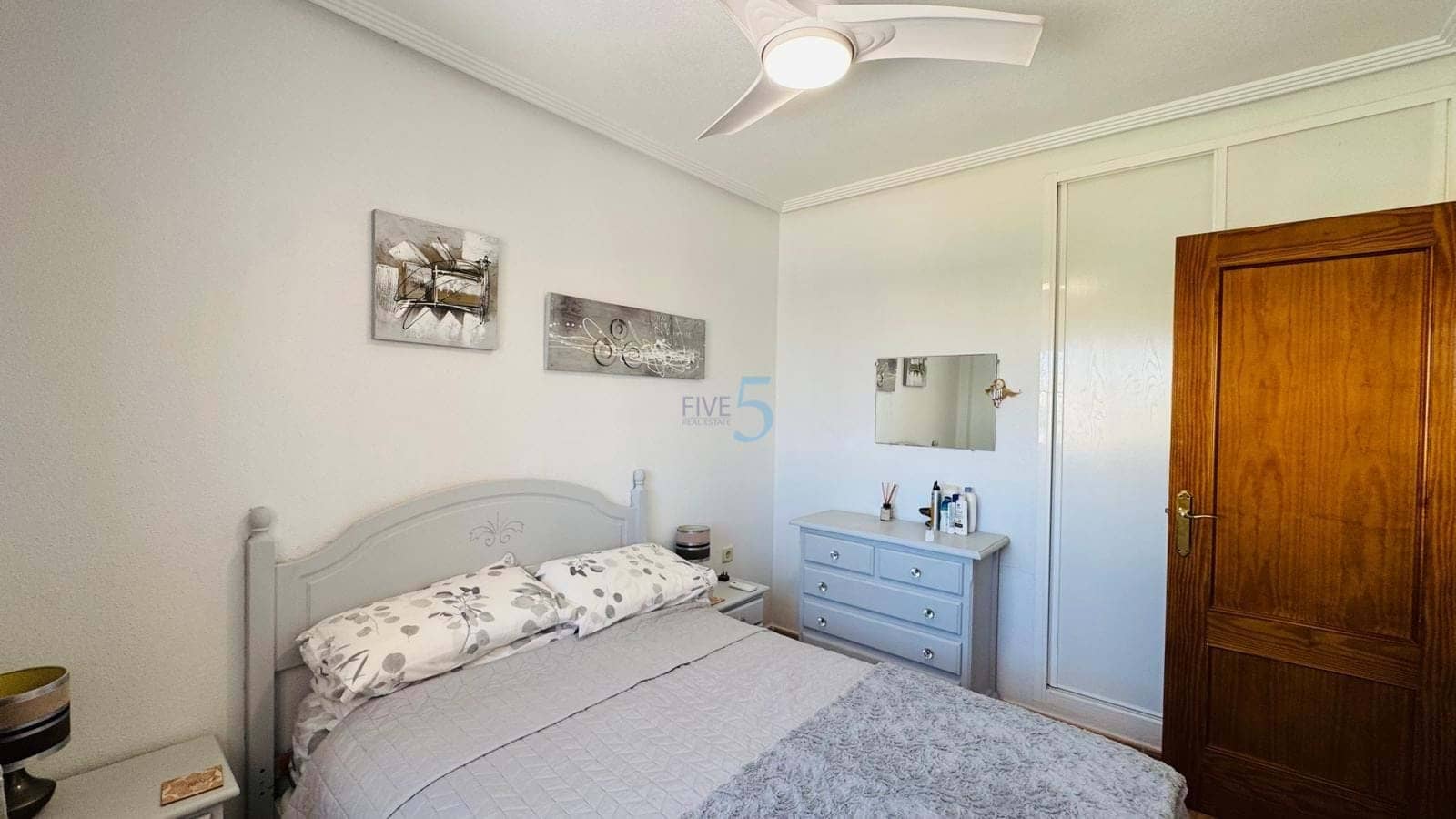 2 bedroom Apartment for sale in Playa Flamenca with pool - € 155,000 (Ref: 9788012)