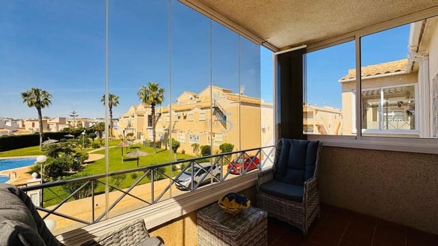 Apartamento de 2 habitaciones en Playa Flamenca, Orihuela en venta con piscina - 155.000 € (Ref: 9788012)