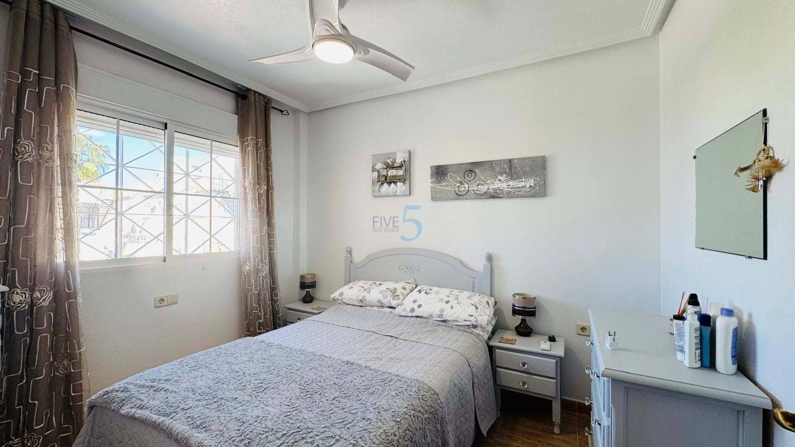 2 bedroom Apartment for sale in Playa Flamenca with pool - € 155,000 (Ref: 9788012)