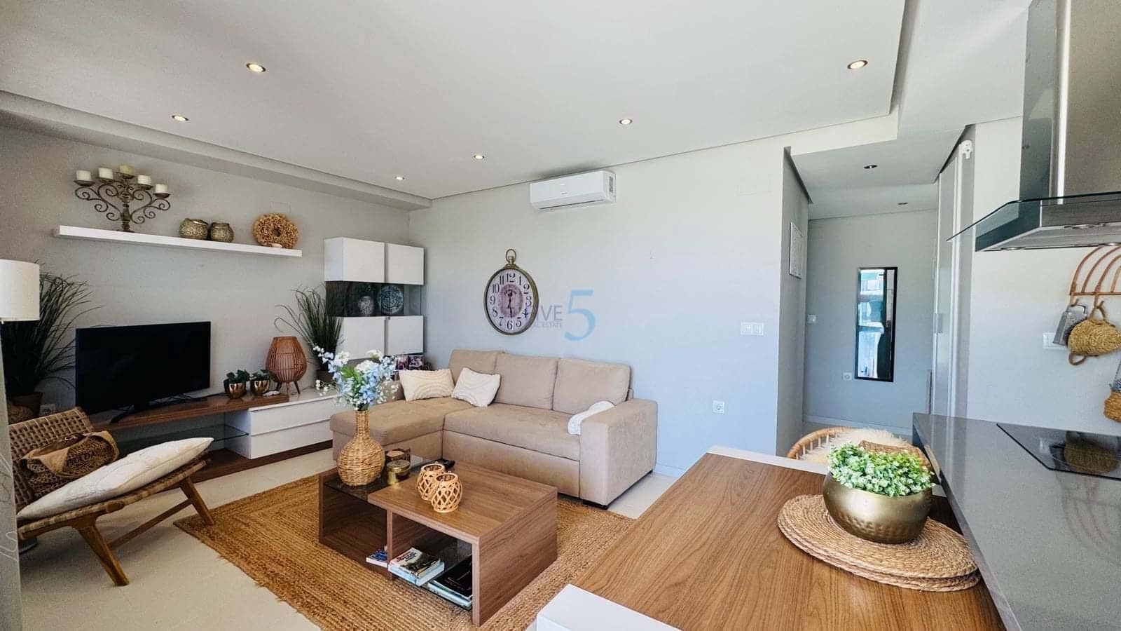 2 slaapkamer Appartement te koop in Los Dolses met zwembad garage - € 259.000 (Ref: 9788013)