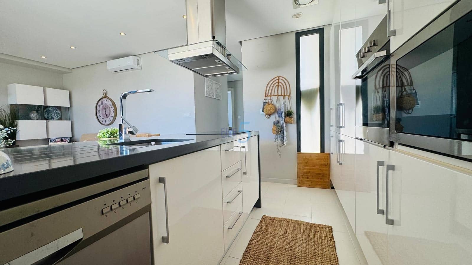 2 slaapkamer Appartement te koop in Los Dolses met zwembad garage - € 259.000 (Ref: 9788013)