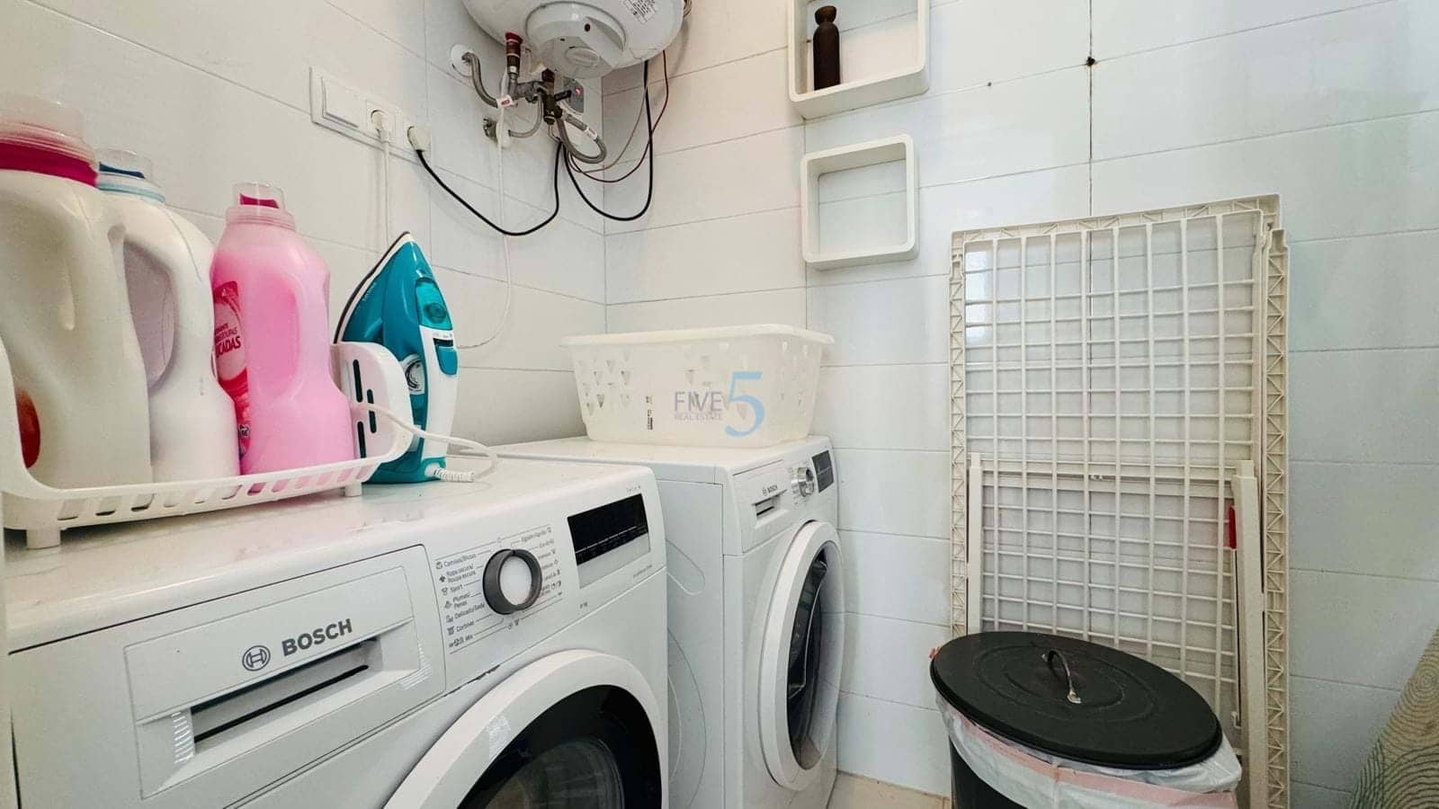 2 slaapkamer Appartement te koop in Los Dolses met zwembad garage - € 259.000 (Ref: 9788013)