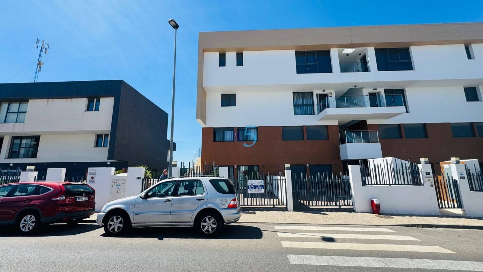 2 slaapkamer Appartement te koop in Los Dolses met zwembad garage - € 259.000 (Ref: 9788013)