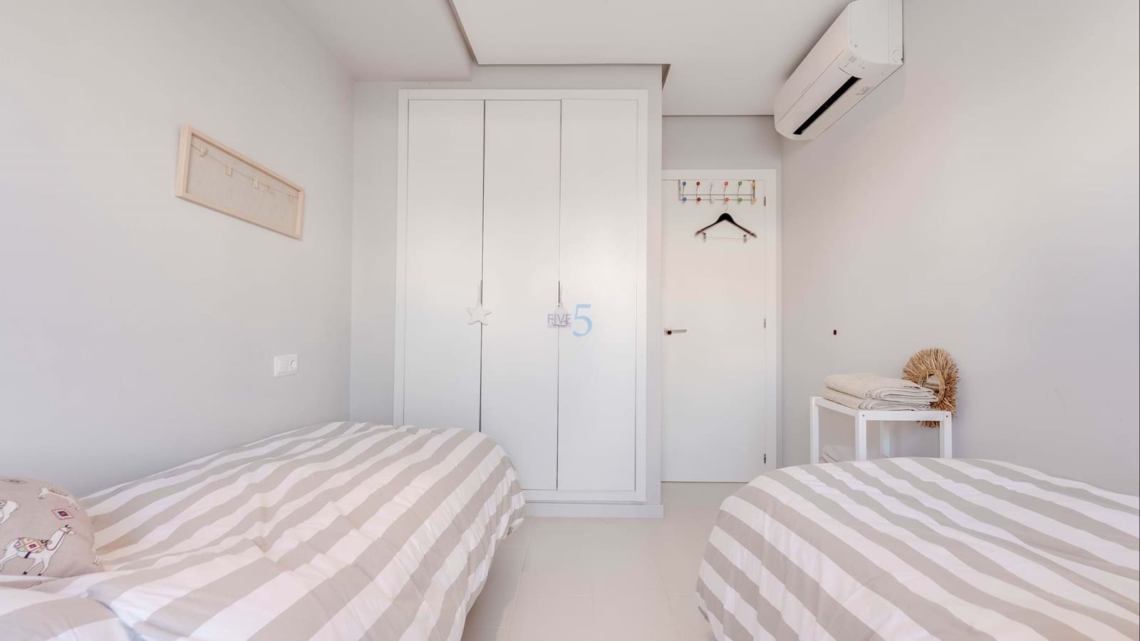 2 slaapkamer Appartement te koop in Los Dolses met zwembad garage - € 259.000 (Ref: 9788013)