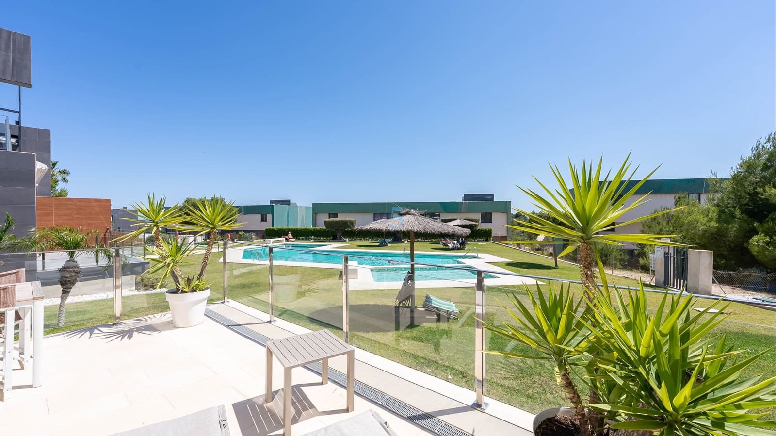 2 slaapkamer Appartement te koop in Los Dolses met zwembad garage - € 259.000 (Ref: 9788013)