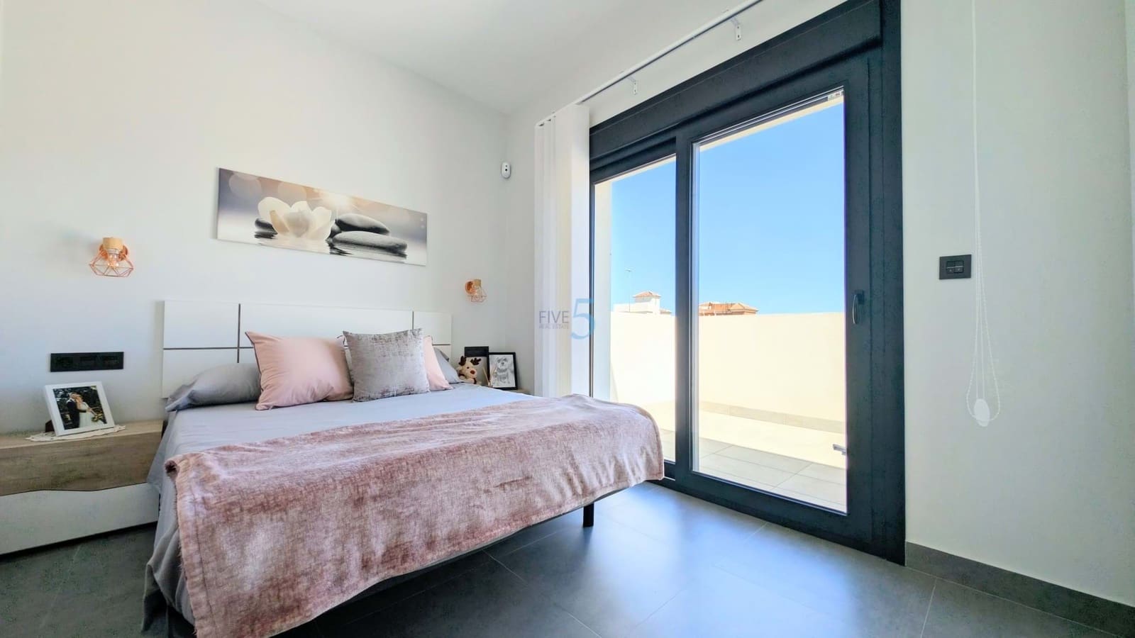 2 camera da letto Bungalow in vendita in Daya Nueva con piscina - 325.000 € (Rif: 9788816)