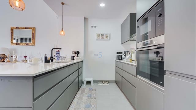 2 sypialnia Bungalow na sprzedaż w Daya Nueva z basenem - 320 000 € (Ref: 9788816)