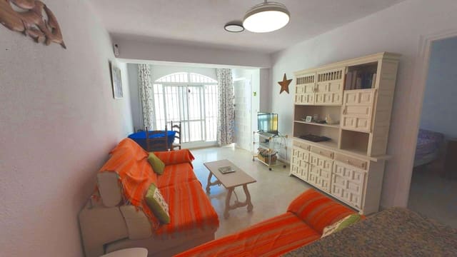 2 slaapkamer Appartement te koop in Torrevieja - € 127.900 (Ref: 9788817)