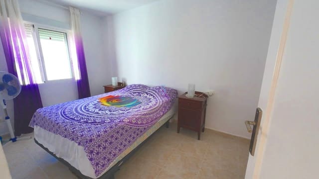 2 slaapkamer Appartement te koop in Torrevieja - € 127.900 (Ref: 9788817)