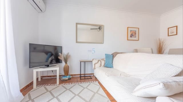 3 soveværelse Lejlighed til salg i Algorfa - € 124.995 (Ref: 9789666)