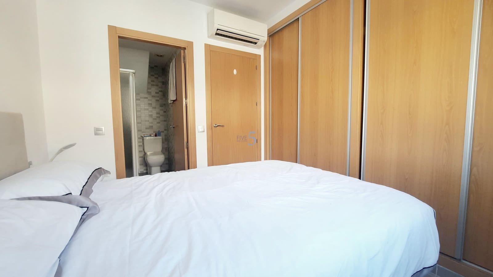 3 quarto Apartamento para venda em Los Alcazares com piscina garagem - 269 950 € (Ref: 9789804)
