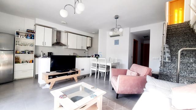 3 quarto Apartamento para venda em Los Alcázares com piscina garagem - 269 950 € (Ref: 9789804)